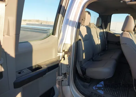 2017 Ford F-250 Xl z USA, uszkodzony, nr VIN 1FD7X2B69HEE35729